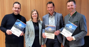 Neue Willkommensmappen in den Gemeinden